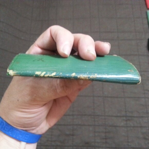 Vintage LV Louis Vuitton Epi Leather Green Key Holder Case Unisex Men's women's - Picture 6 of 12